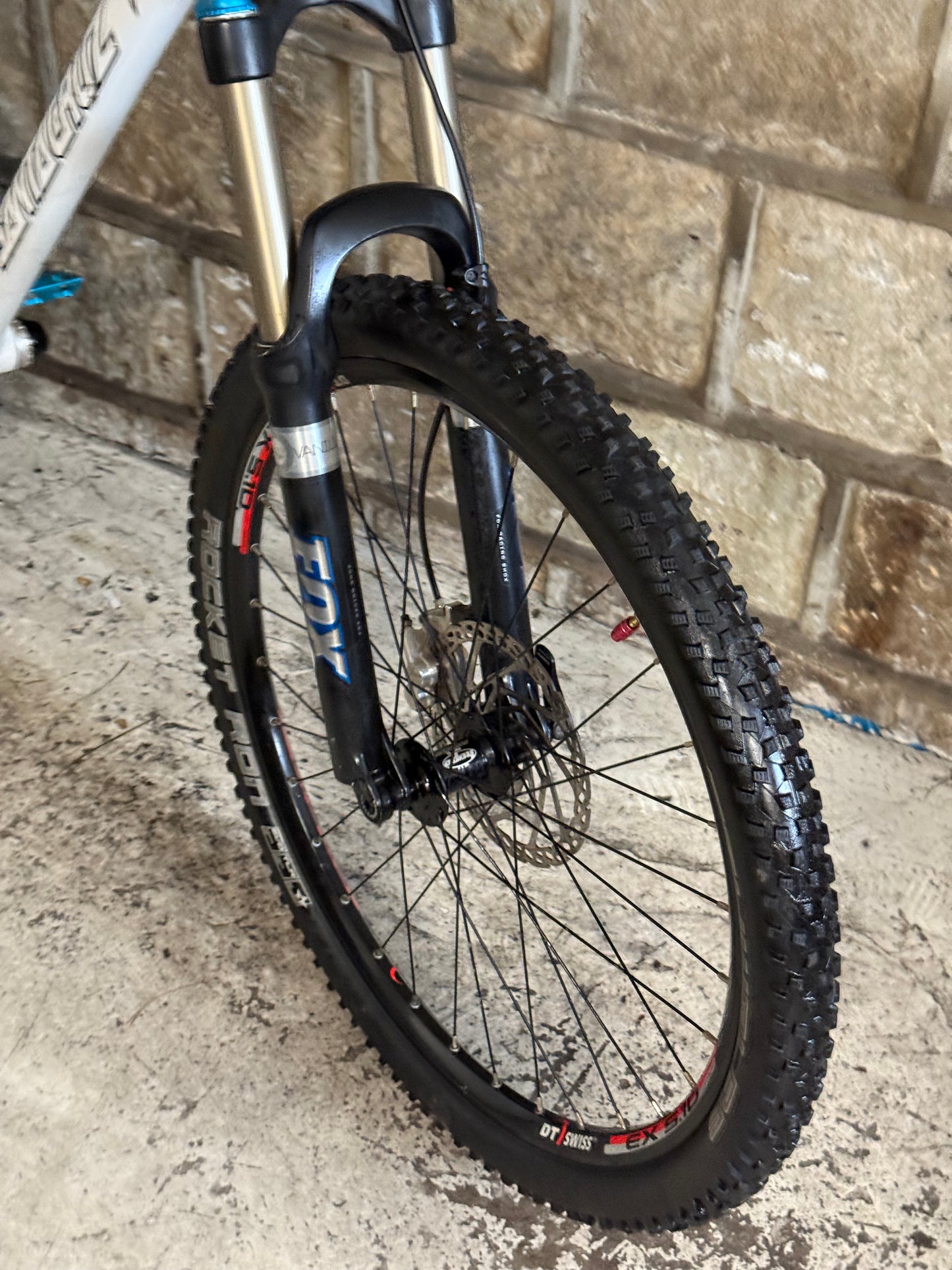 Custom Santa Cruz Chameleon Mountain Bike 26”