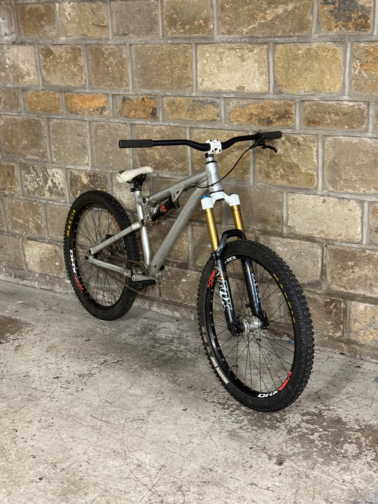Custom NS Soda Slopestyle Dirt Jump Bike 26' (RRP £3000)