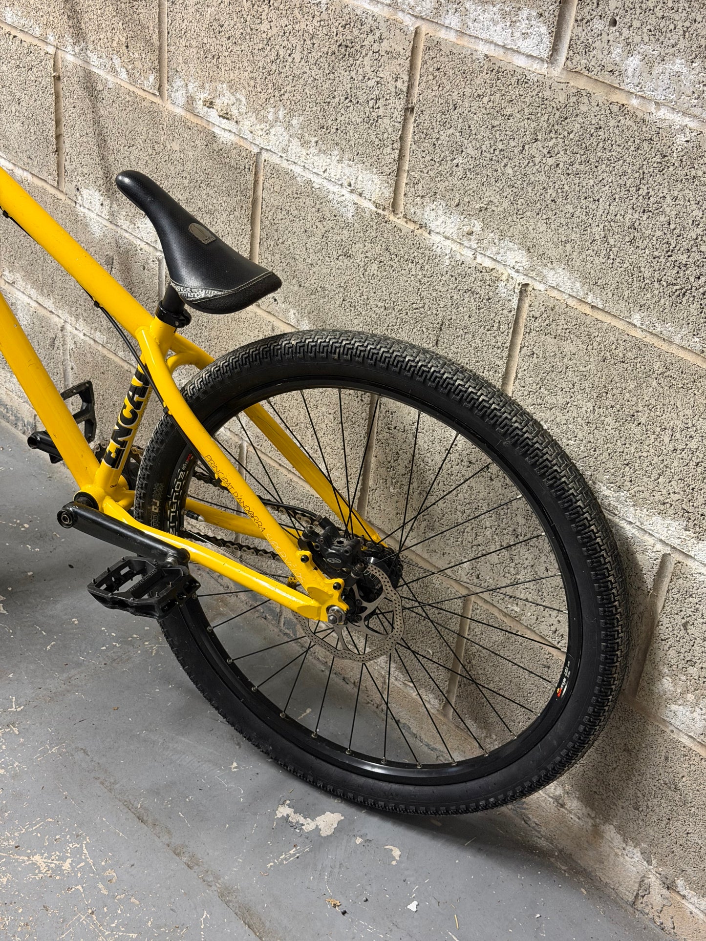 Custom Commencal Dirt Jump Bike 26”