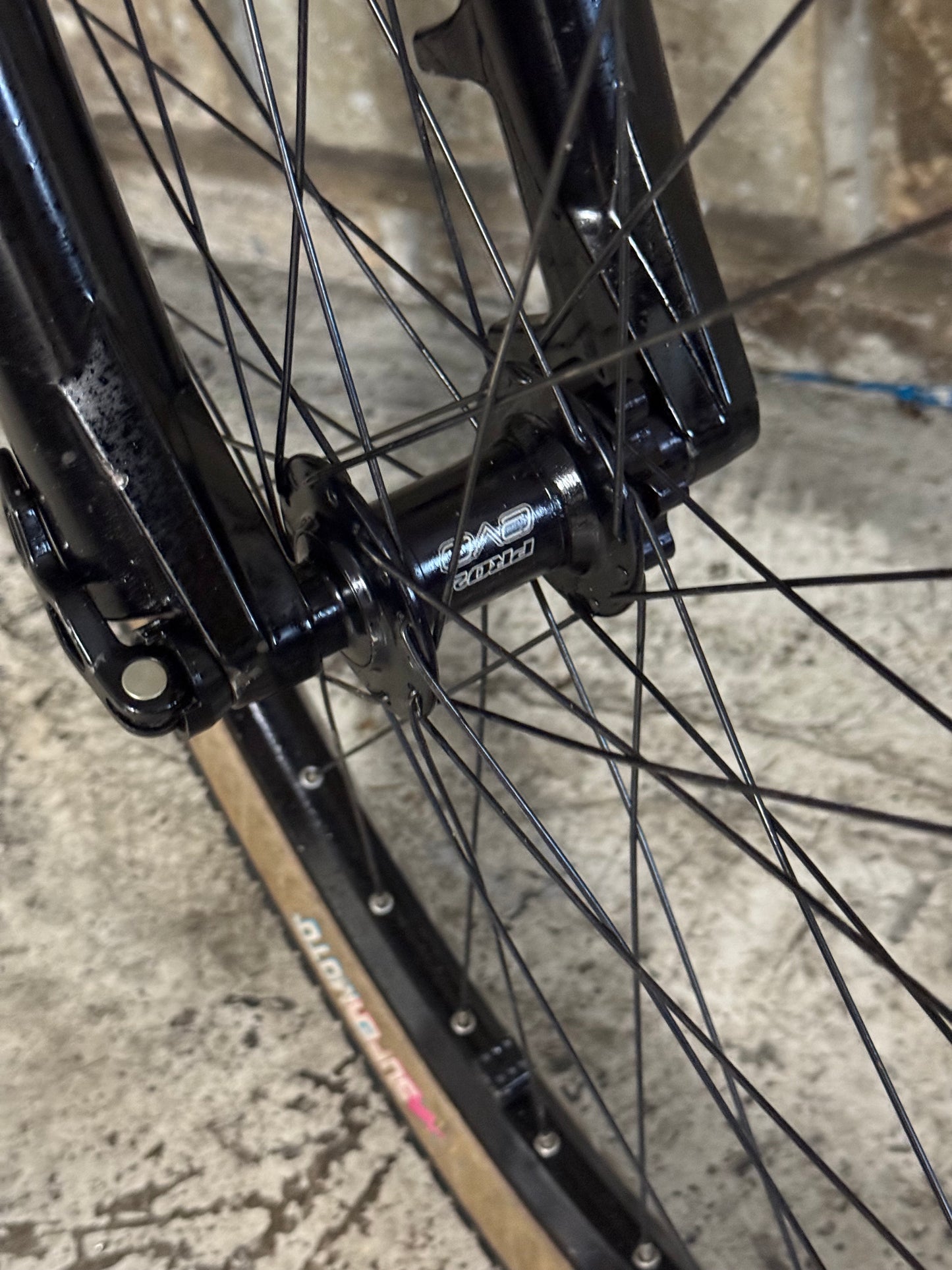Custom Saracen Dirt Jump Bike 26”