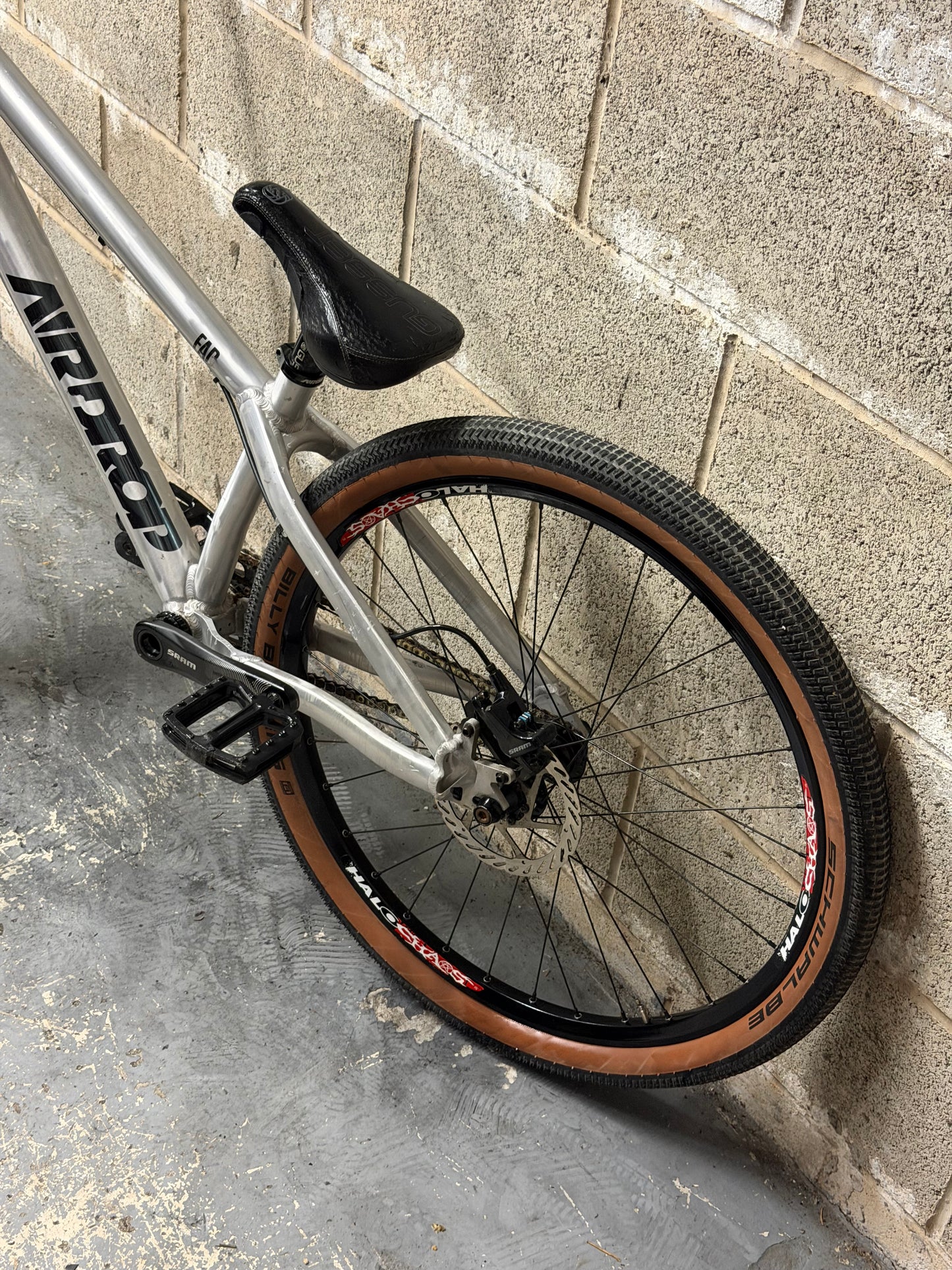 Custom Airdrop Fade Dirt Jump Bike 26”