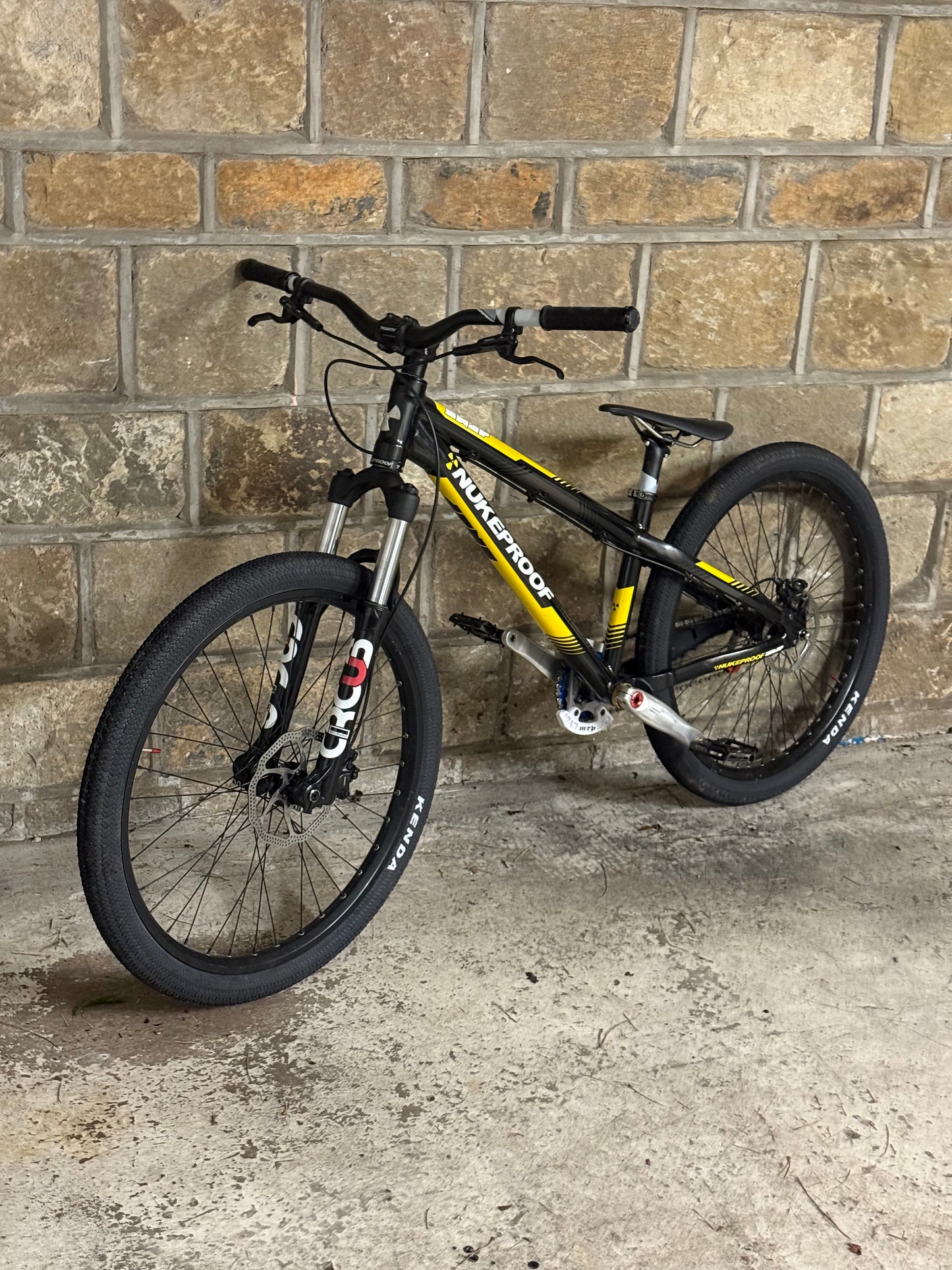Custom Nukeproof Dirt Jump Bike 26' (RRP £2000)