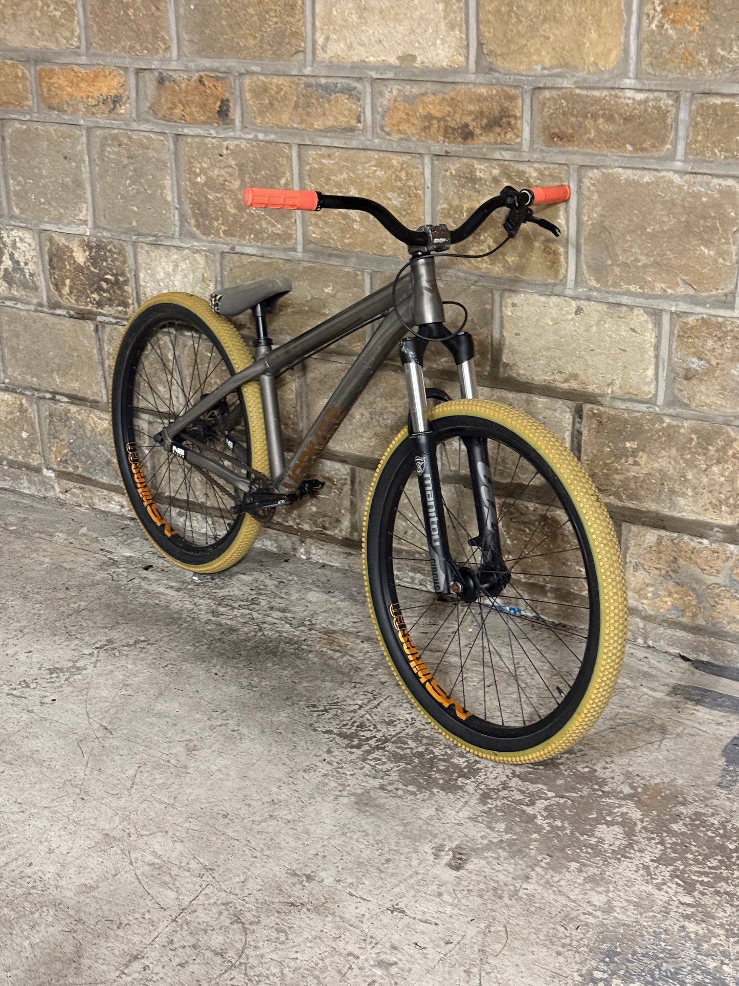 Custom NS Movement Dirt Jump Bike 26' (RRP £1600)