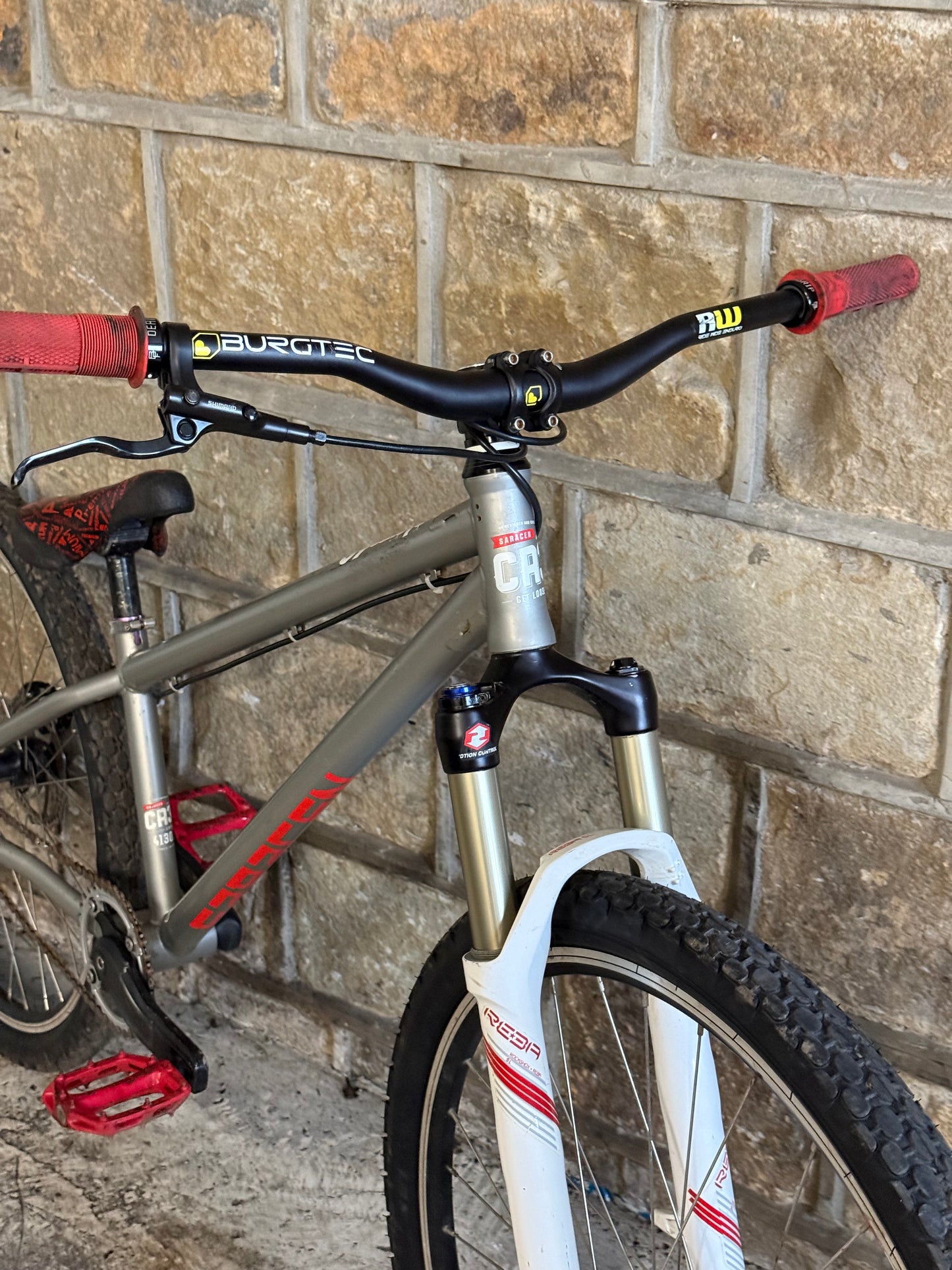 Custom Saracen Dirt Jump Bike 26”
