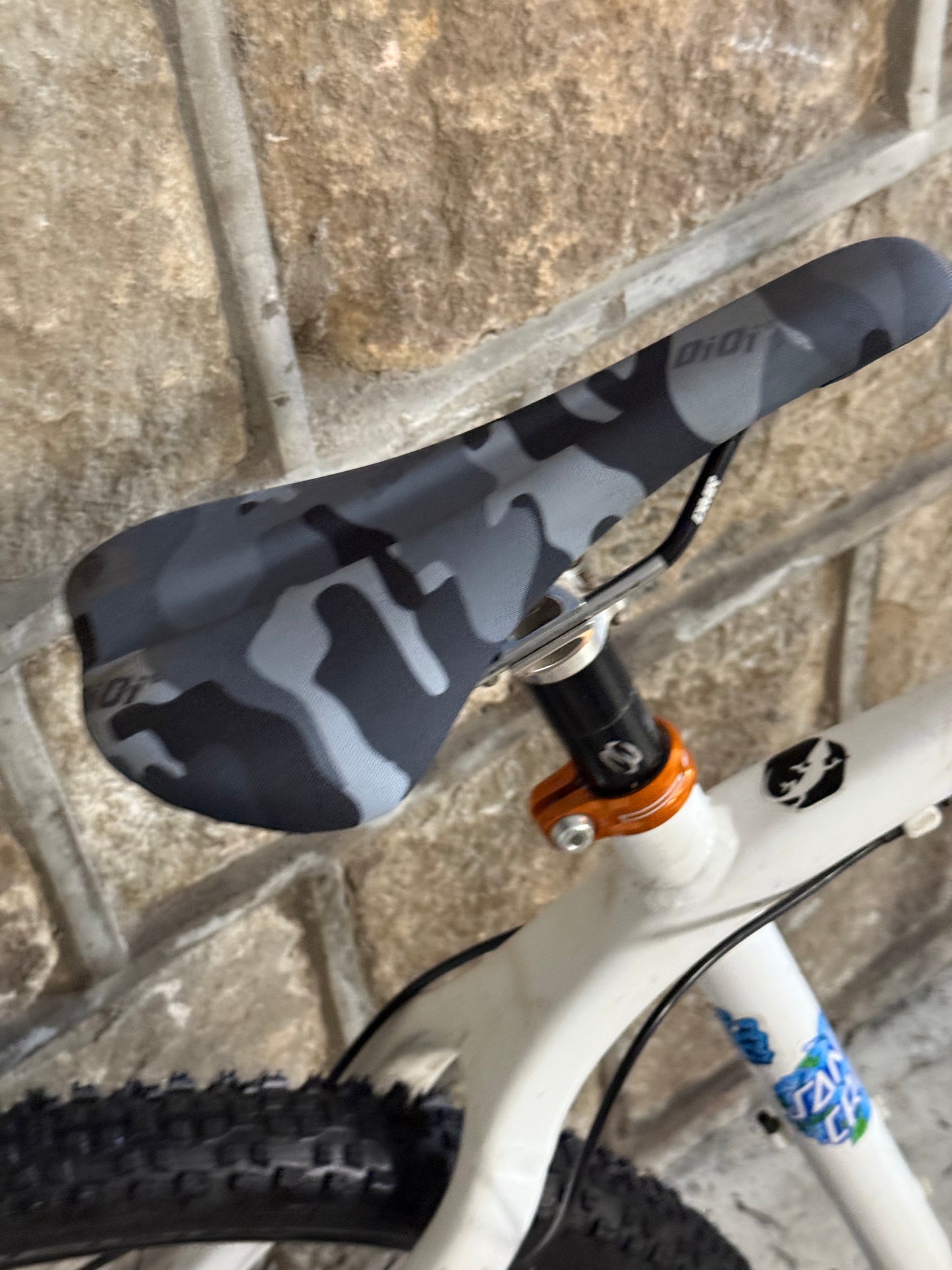 Custom Santa Cruz Chameleon Mountain Bike 26”