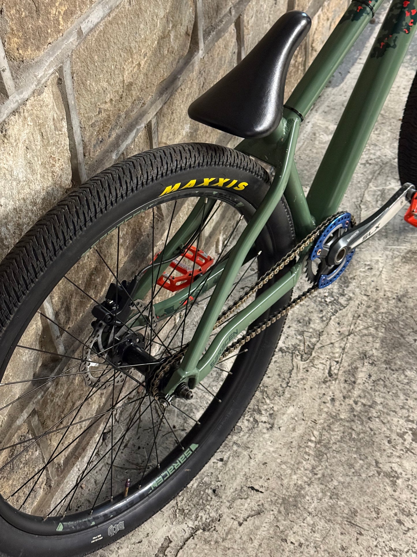Custom Saracen Dirt Jump Bike 26”