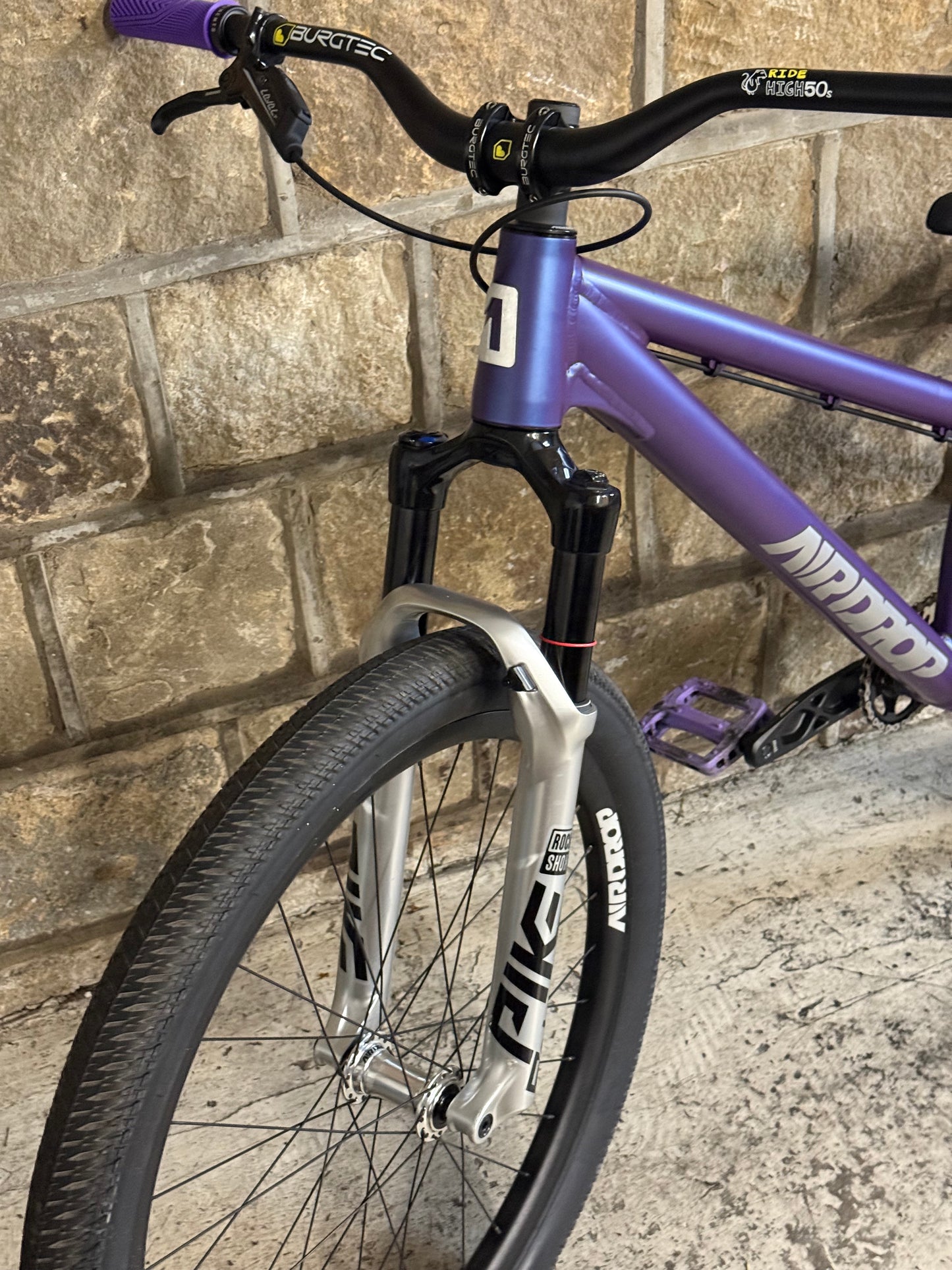 Custom Airdrop Fade Dirt Jump Bike 26”
