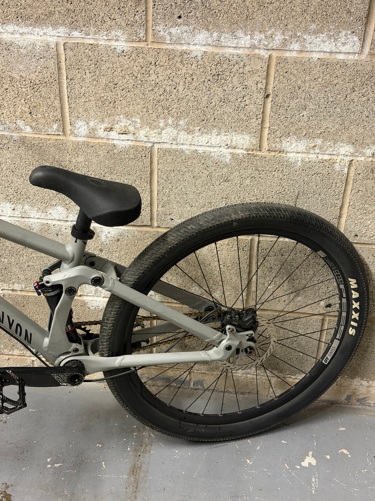 Custom Canyon Stitched 720 Slopestyle Dirt Jump Bike 26”