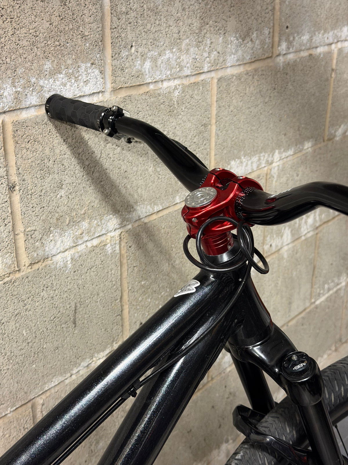 Custom Cannondale Dave Dirt Jump Bike 26”