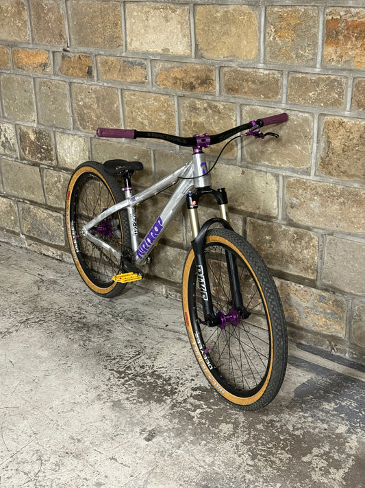 Custom Airdrop Fade Dirt Jump Bike 26”