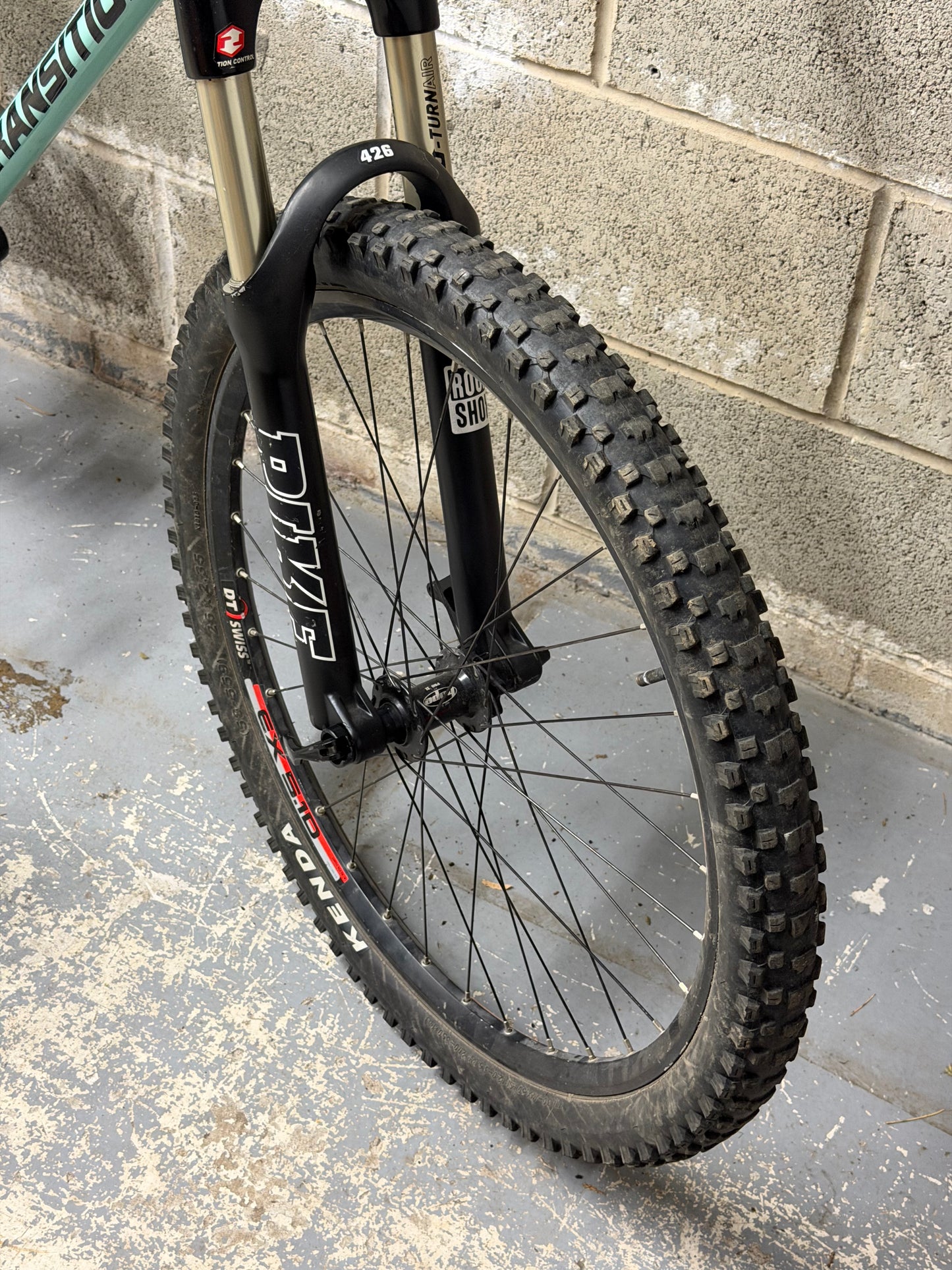 Transition PBJ Custom Dirt Jump Bike 26”