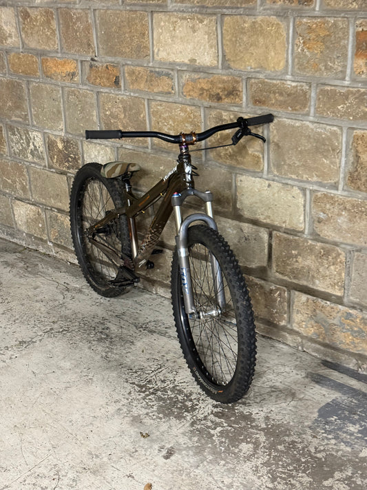 Custom Specialized Dirt Jump Bike 26”