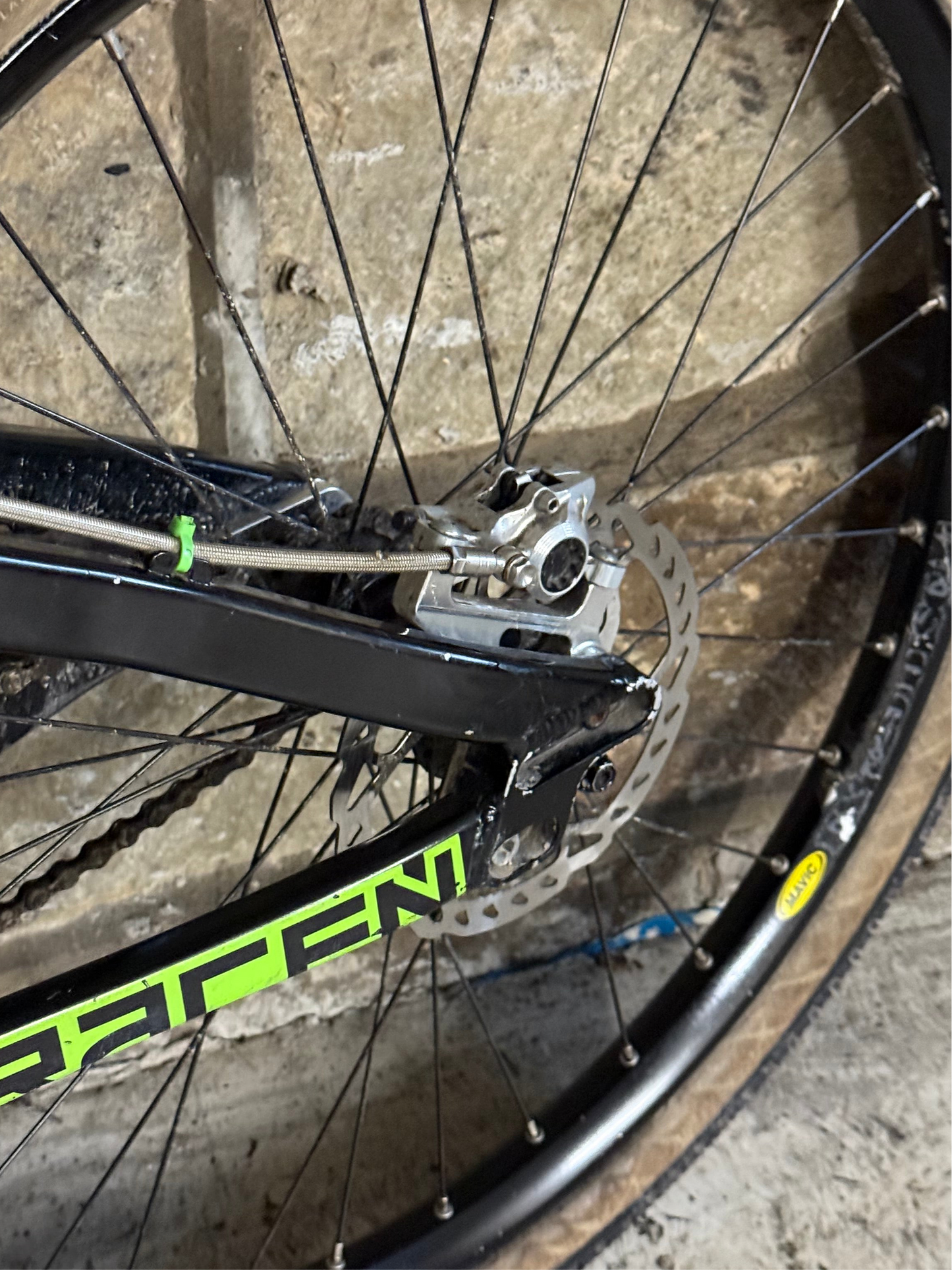 Custom Saracen Dirt Jump Bike 26”