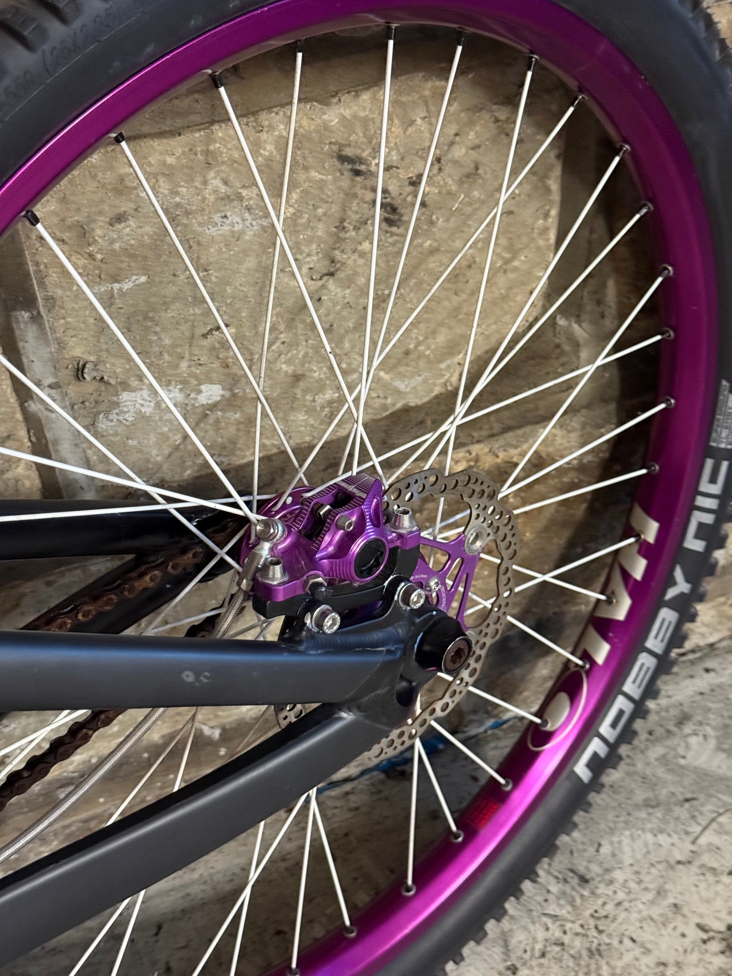 Dartmoor Shine Custom Slopestyle Dirt Jump Bike 26”