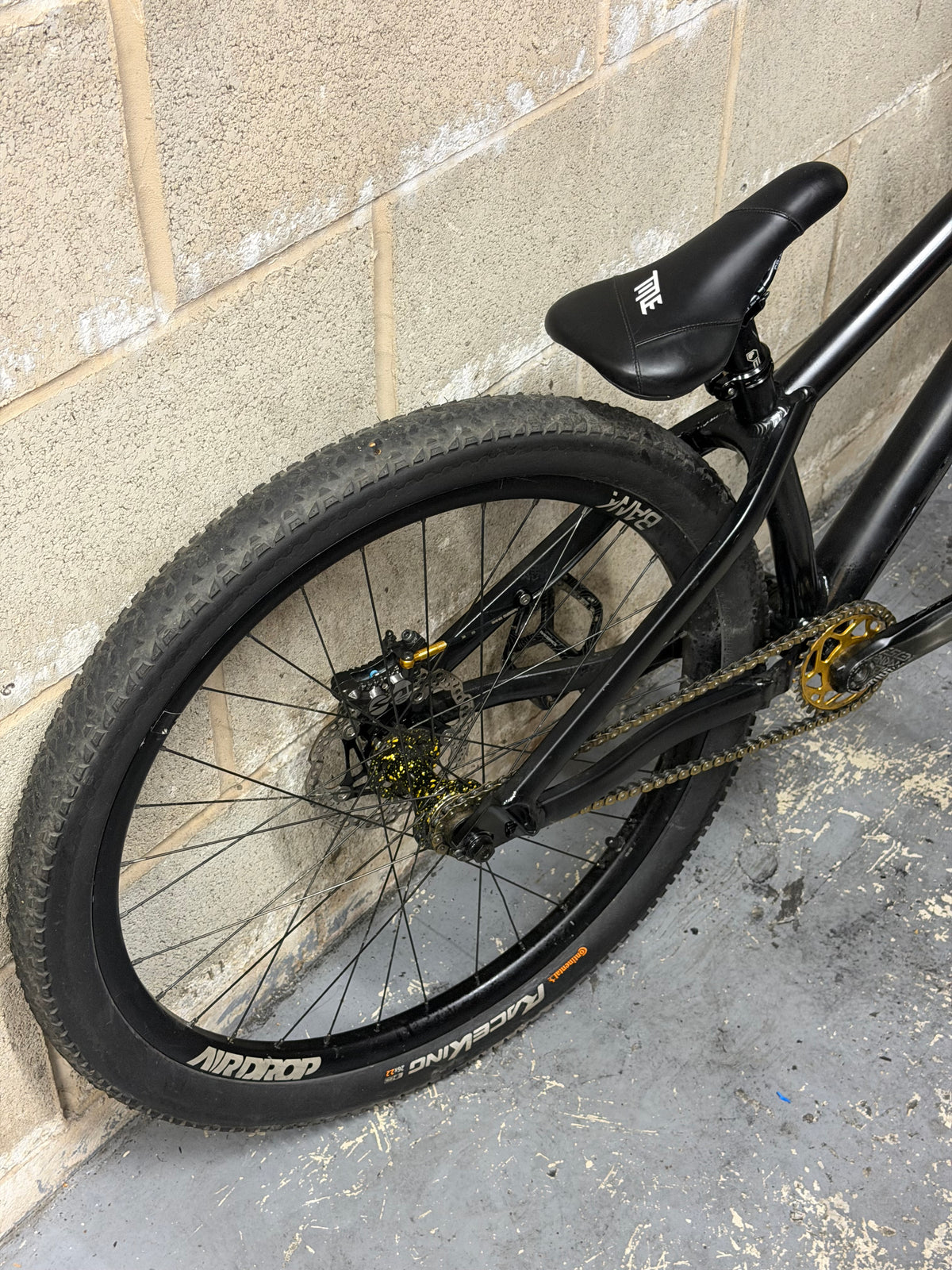 Custom Airdrop Fade Ohlins Dirt Jump Bike 26”