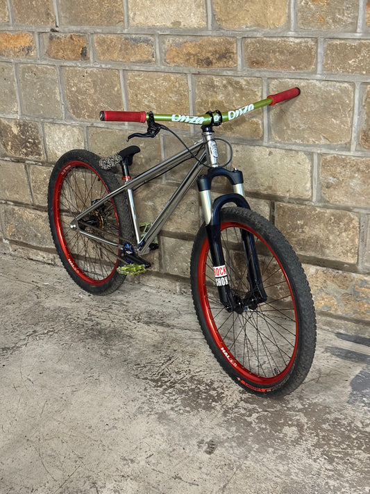Custom Identiti Dirt Jump Bike 26”