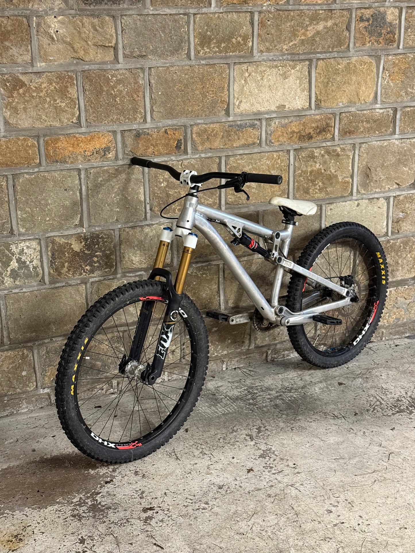 Custom NS Soda Slopestyle Dirt Jump Bike 26' (RRP £3000)