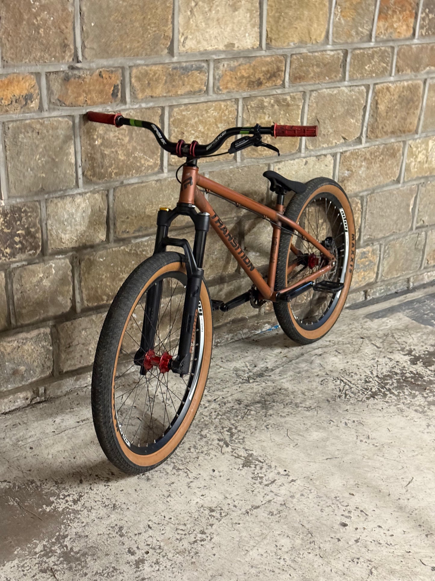 Transition PBJ Custom Dirt Jump Bike 26”