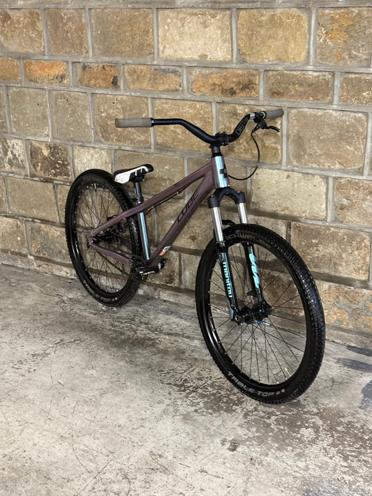 Custom Cube Dirt Jump Bike 26”