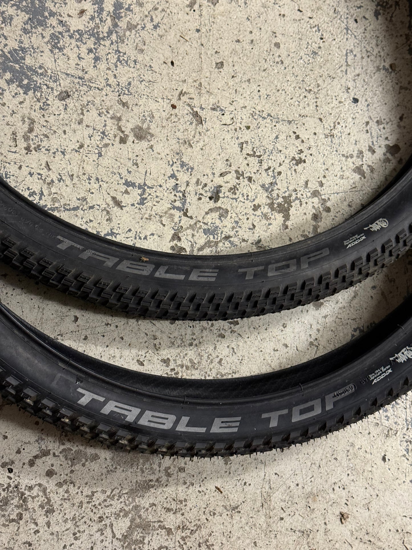 Schwalbe Table Top Tyres 2.25 Pair 26”
