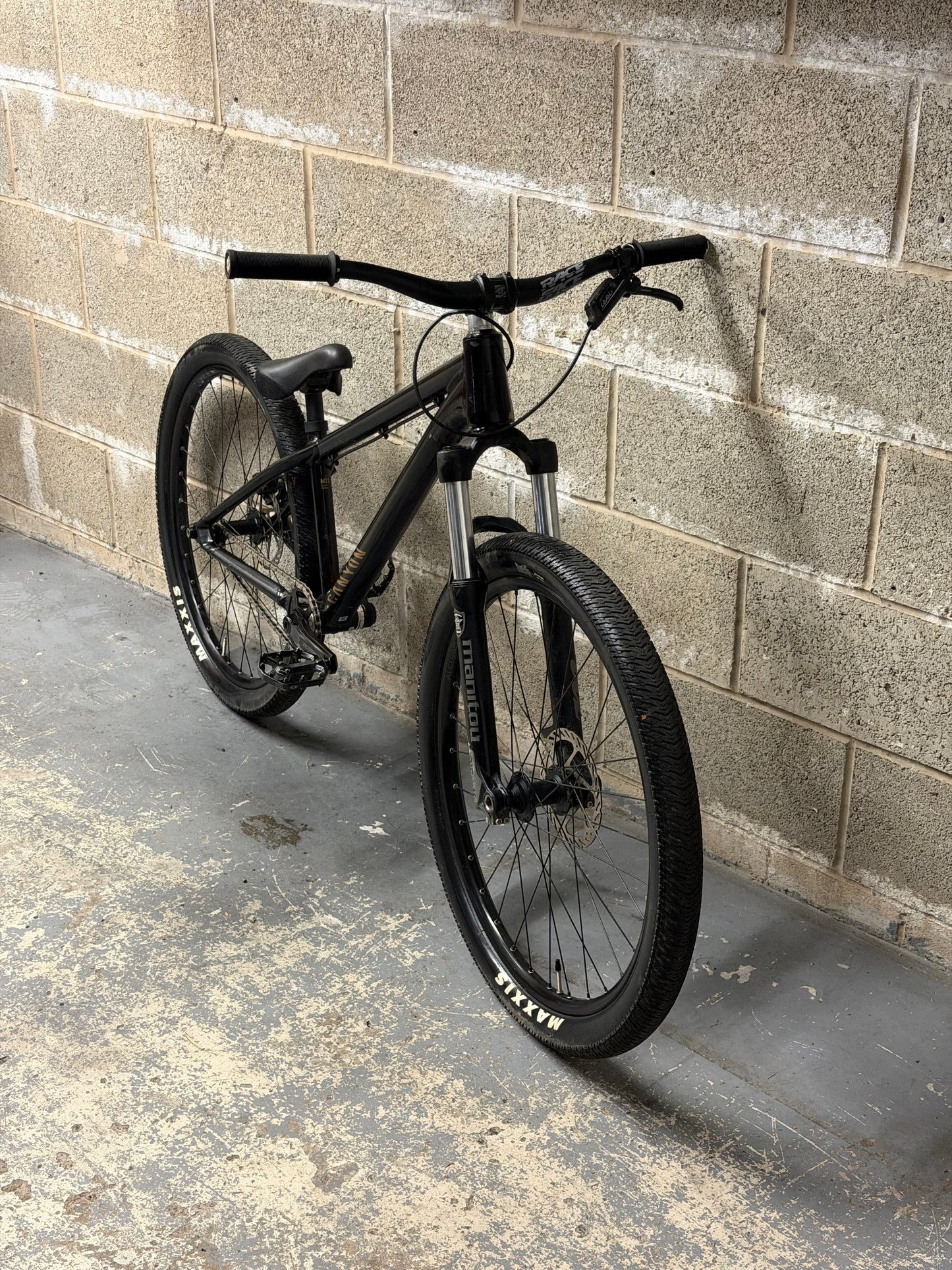 Custom Canyon Stitched 360 Dirt Jump Bike 26”