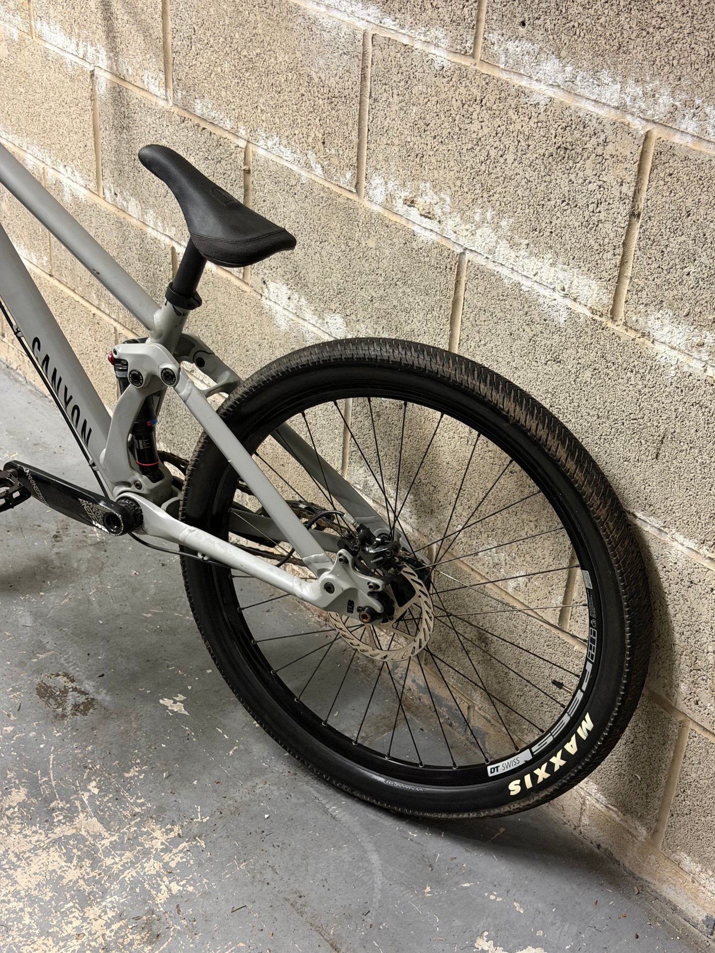Custom Canyon Stitched 720 Slopestyle Dirt Jump Bike 26”