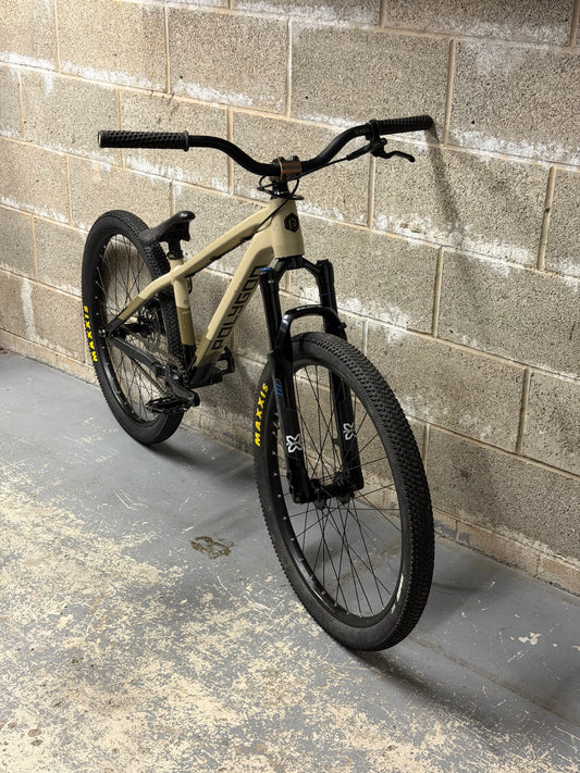 Custom Polygon Trid Dirt Jump Bike 26”