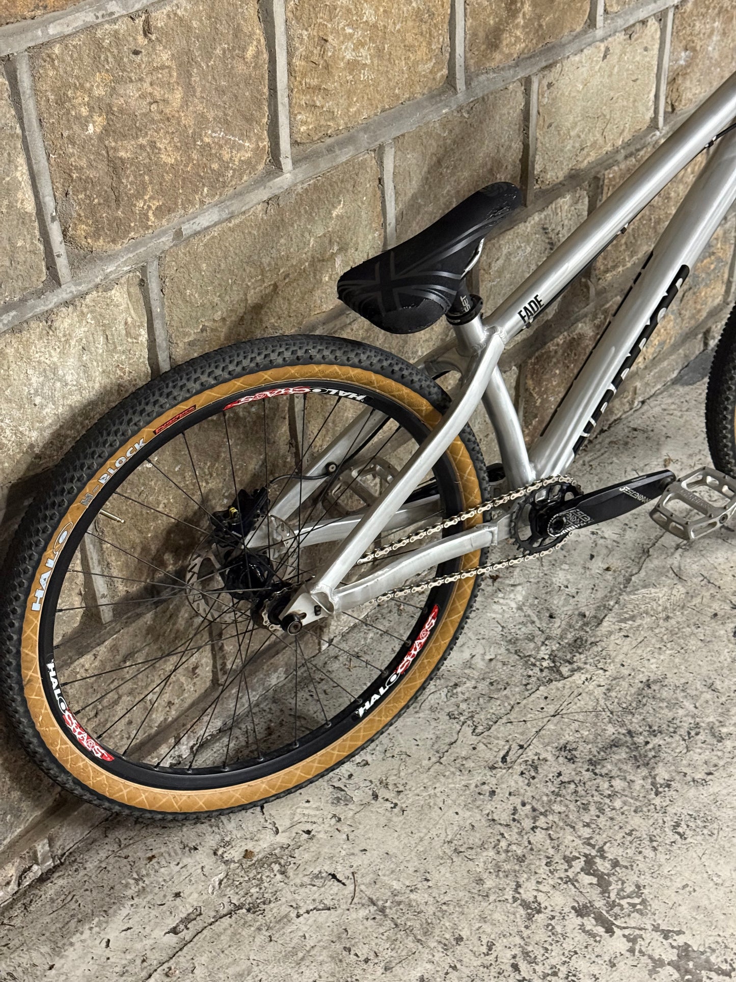 Custom Airdrop Fade Dirt Jump Bike 26”