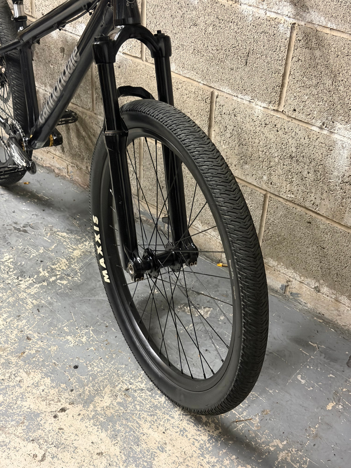 Custom Cannondale Dave Dirt Jump Bike 26”
