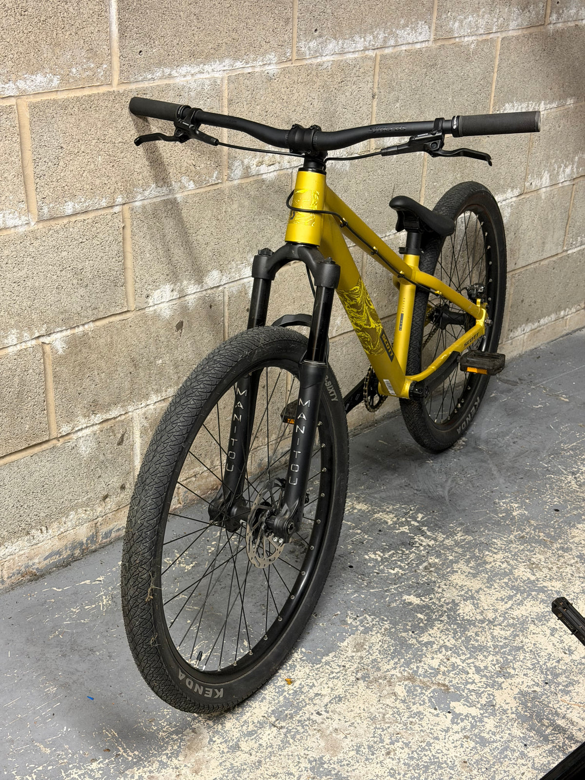 Custom Scott YZ 0.1 Dirt Jump Bike 26”
