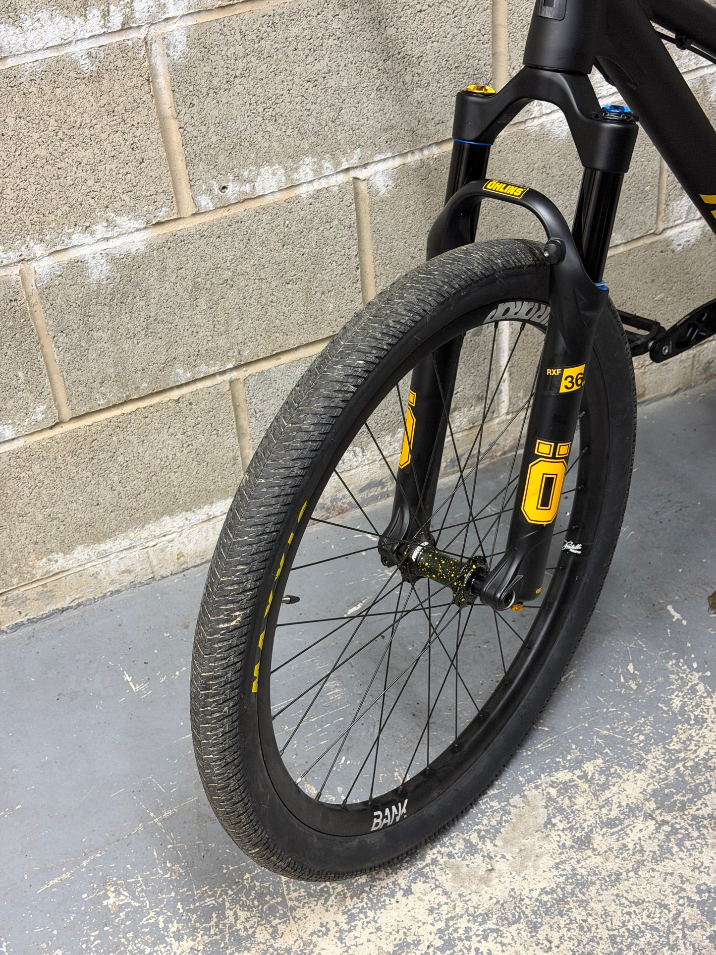Airdrop Fade Works Dirt Jump Bike 26”