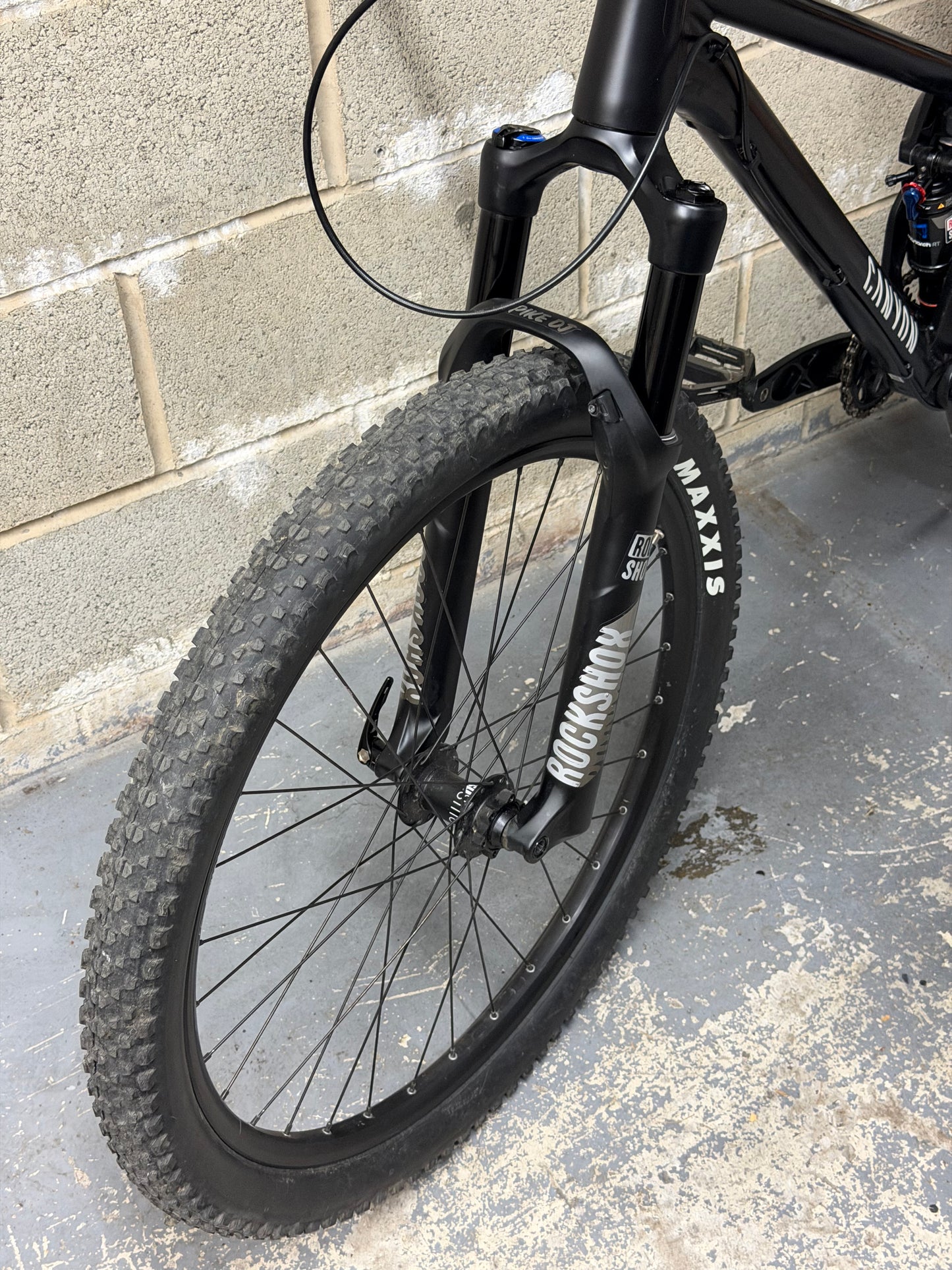 Custom Canyon Stitched 720 Slopestyle Dirt Jump Bike 26”
