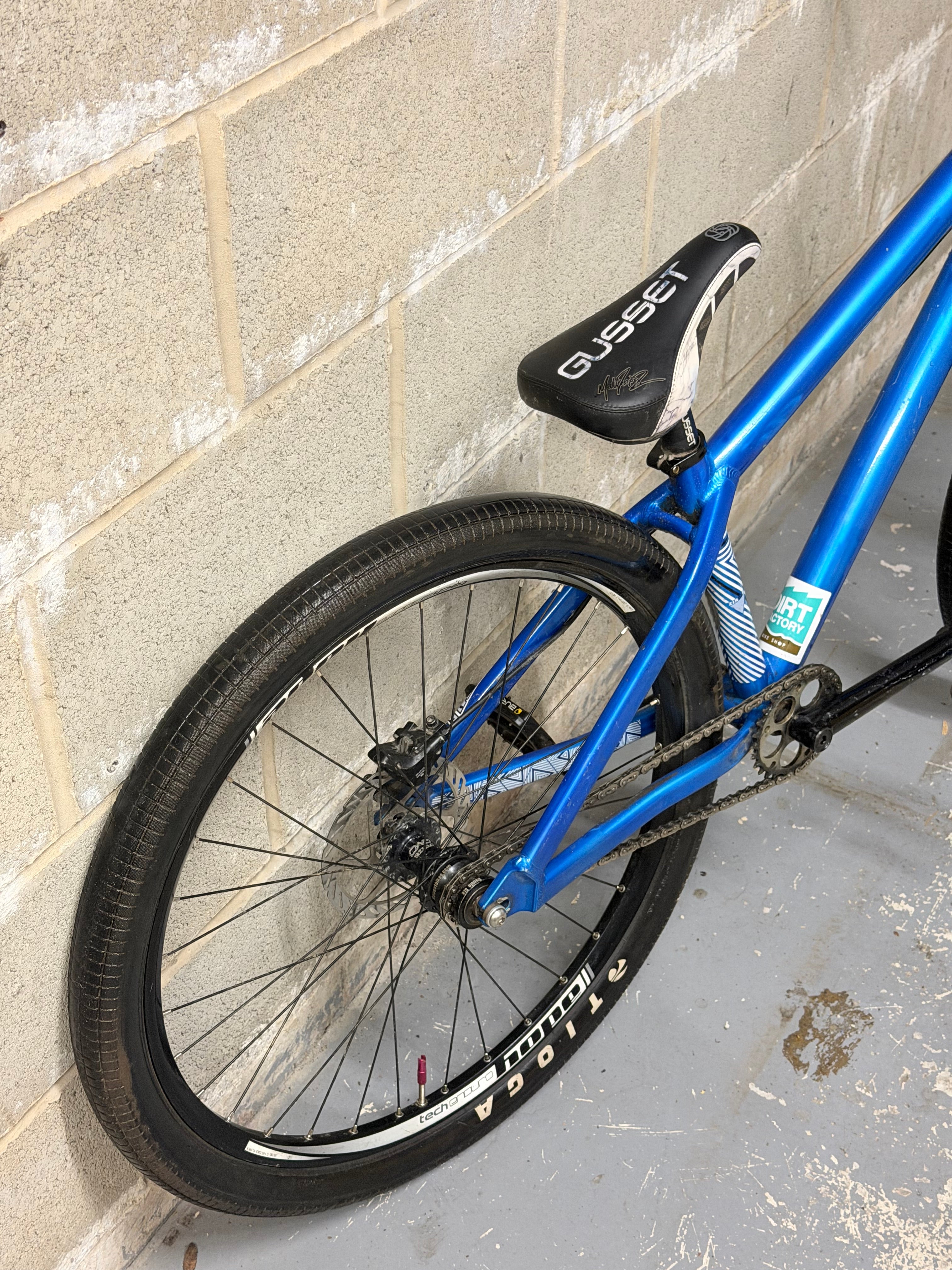 Custom Octane One Dirt Jump Bike 26” – CustomMTB.co.uk