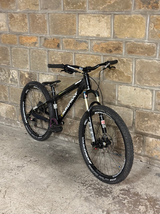 Custom Nukeproof Dirt Jump Bike 26' (RRP £2000)