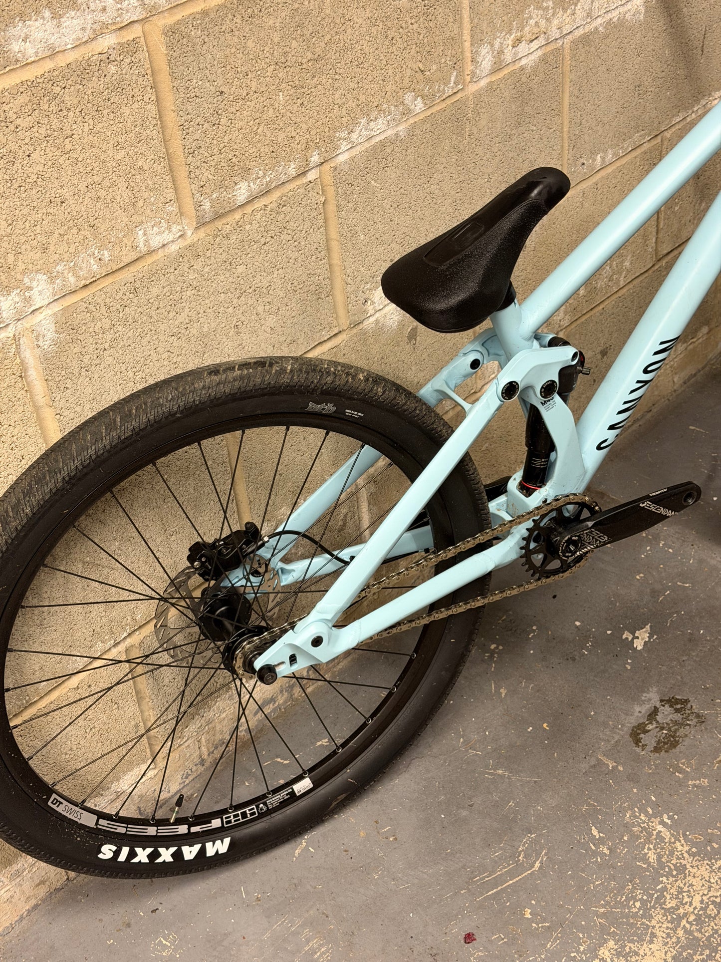 Custom Canyon Stitched 720 Slopestyle Dirt Jump Bike 26”