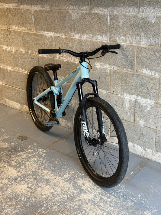 Custom Canyon Stitched 720 Slopestyle Dirt Jump Bike 26”