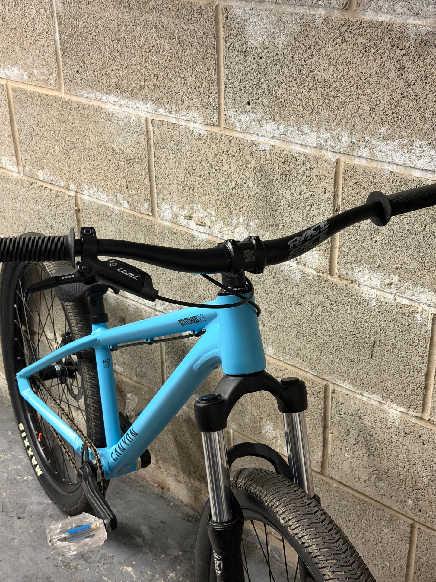 Custom Canyon Stitched 360 Dirt Jump Bike 26”