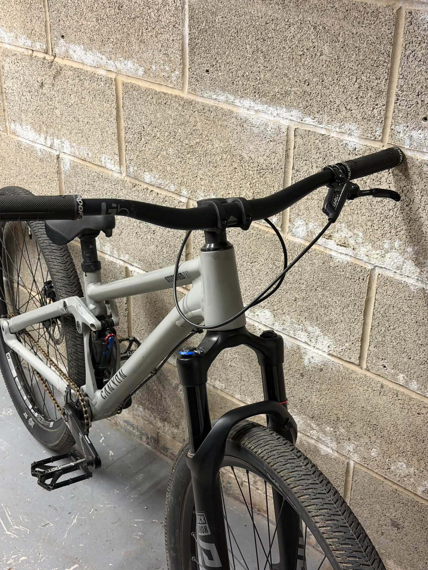 Custom Canyon Stitched 720 Slopestyle Dirt Jump Bike 26”