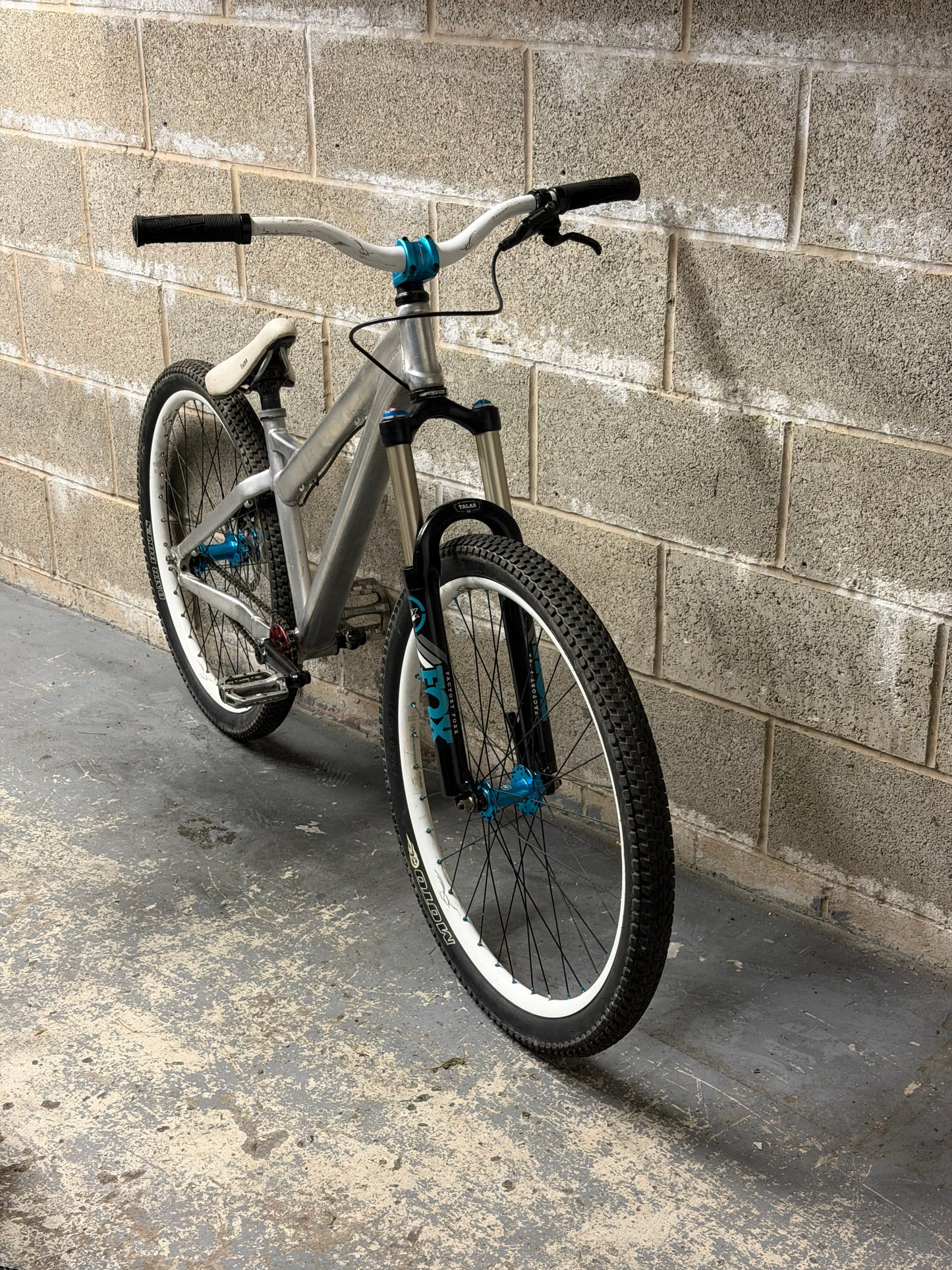 Custom Specialized Dirt Jump Bike 26”