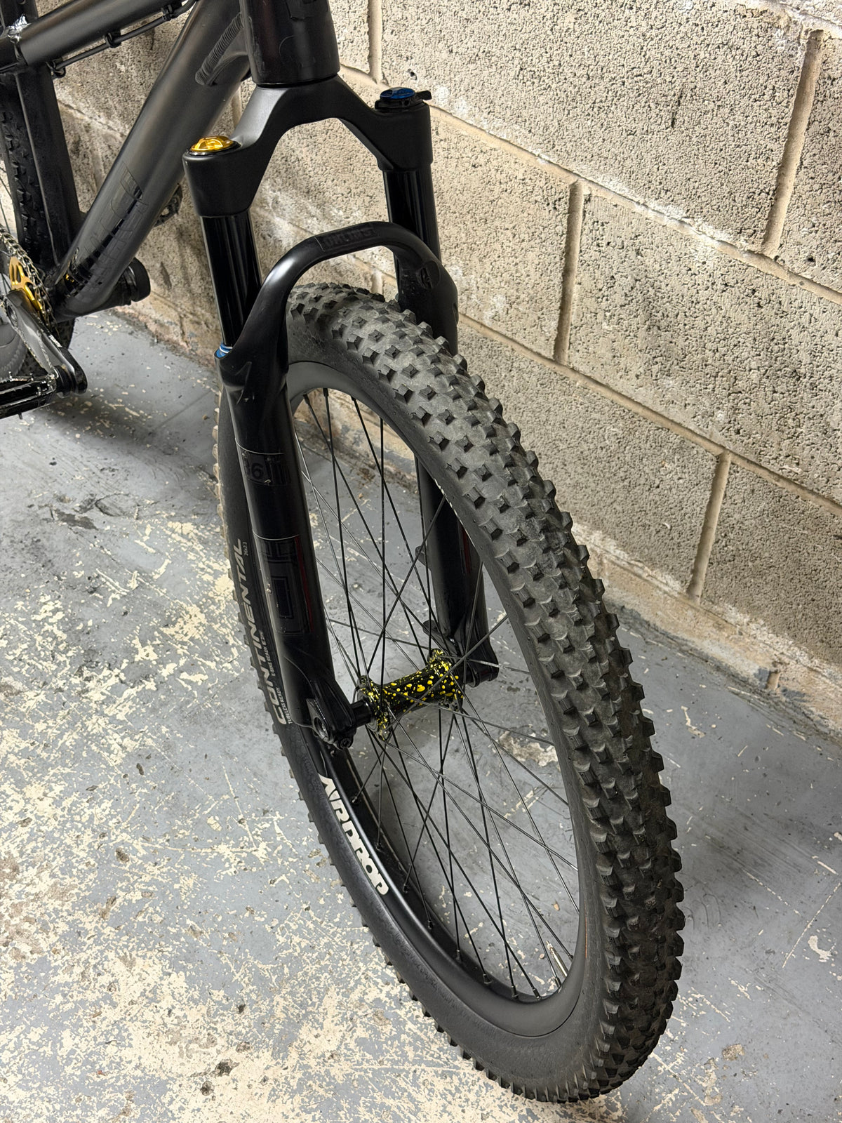 Custom Airdrop Fade Ohlins Dirt Jump Bike 26”
