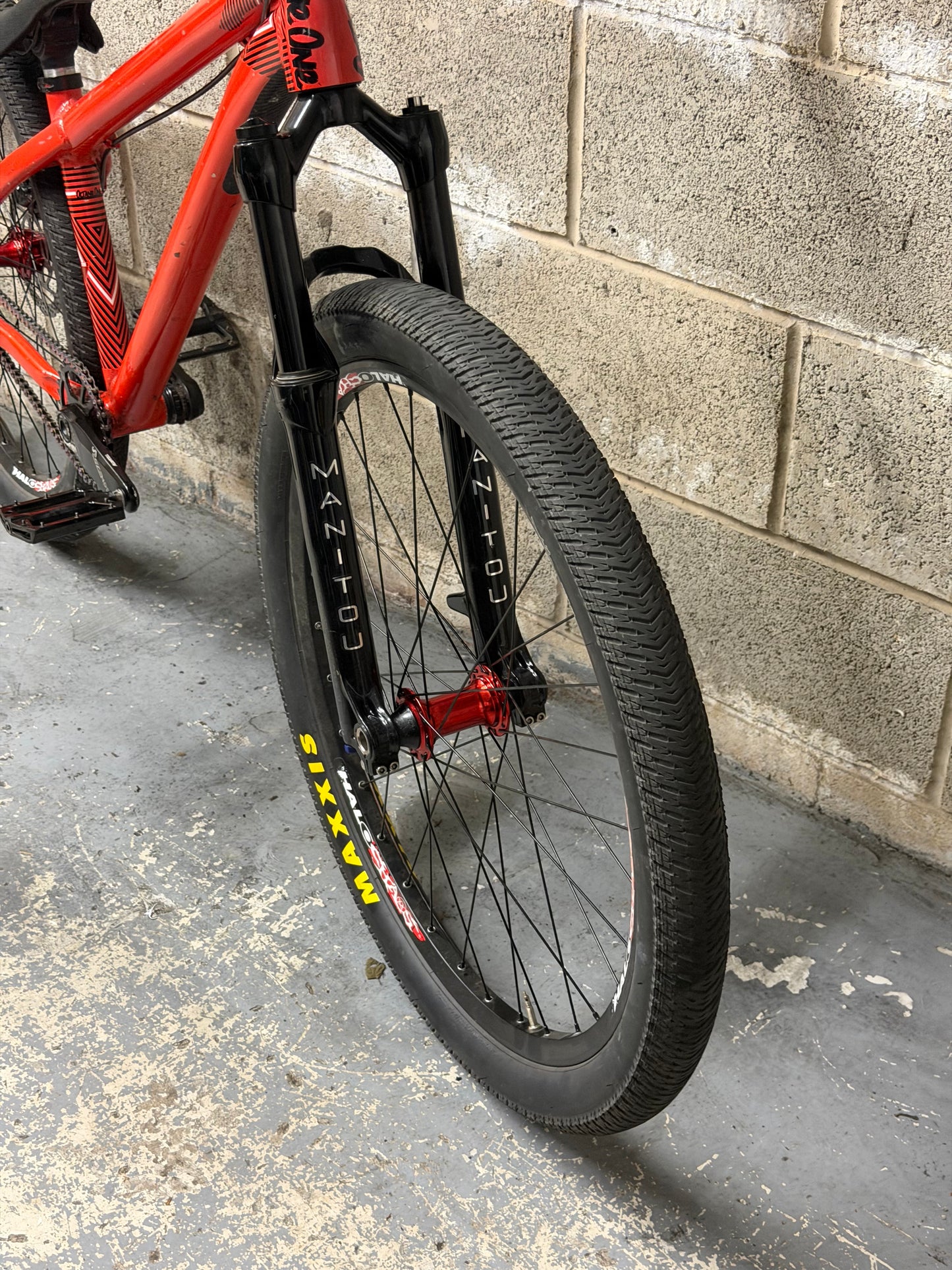 Custom Octane One Dirt Jump Bike 26”