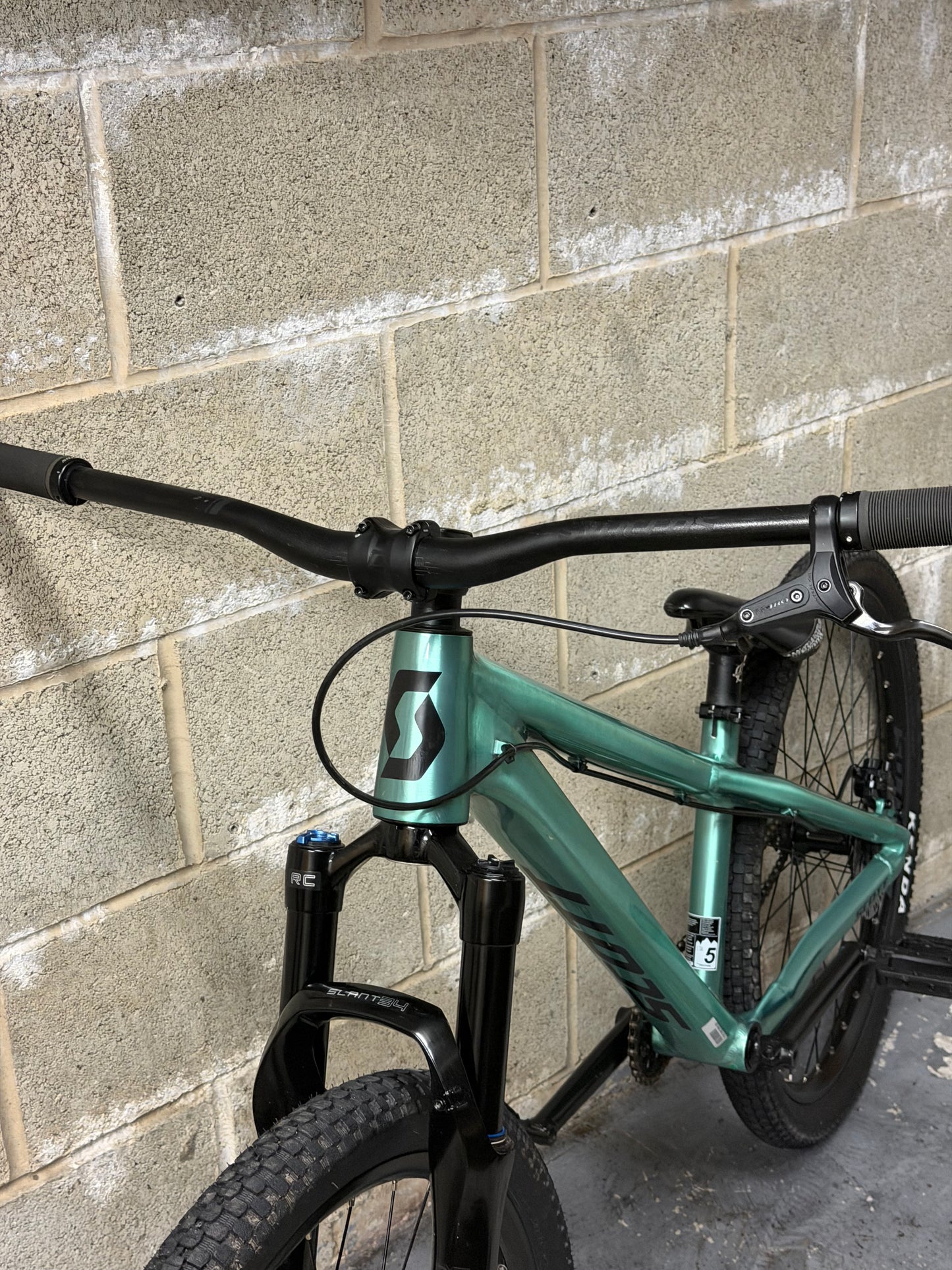 Custom Scott Voltage Dirt Jump Bike 26”