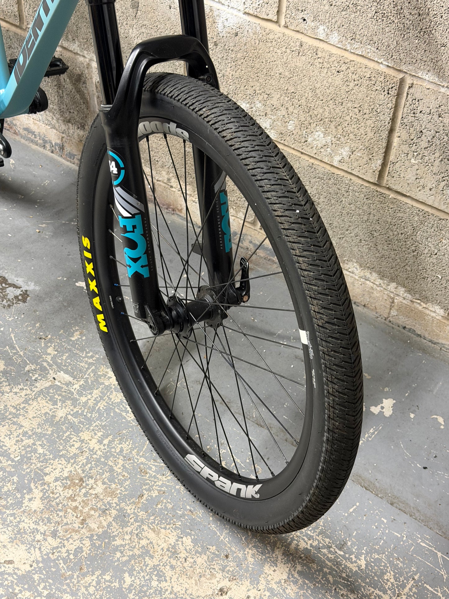 Custom Identiti Dirt Jump Bike 26”