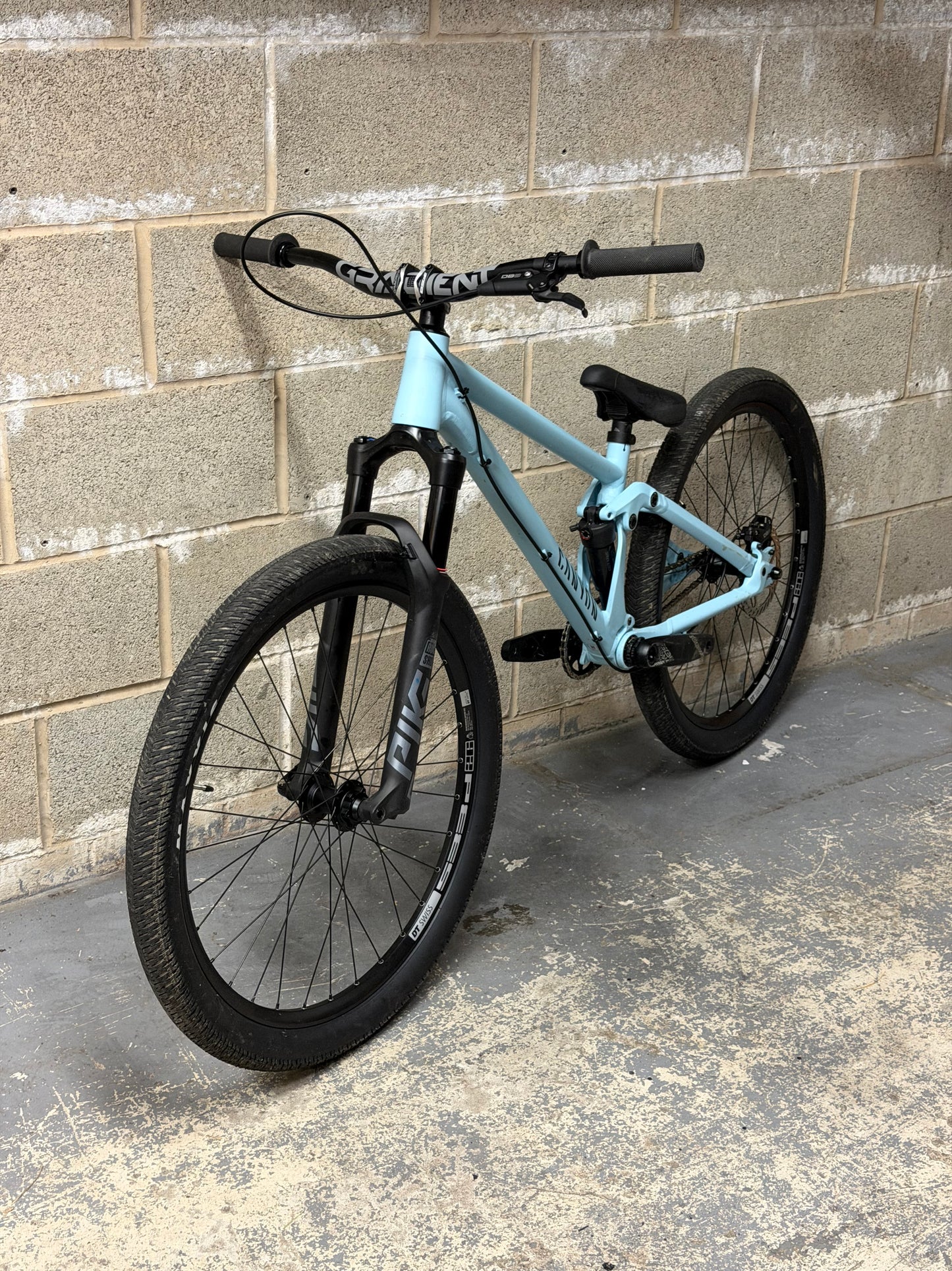 Custom Canyon Stitched 720 Slopestyle Dirt Jump Bike 26”