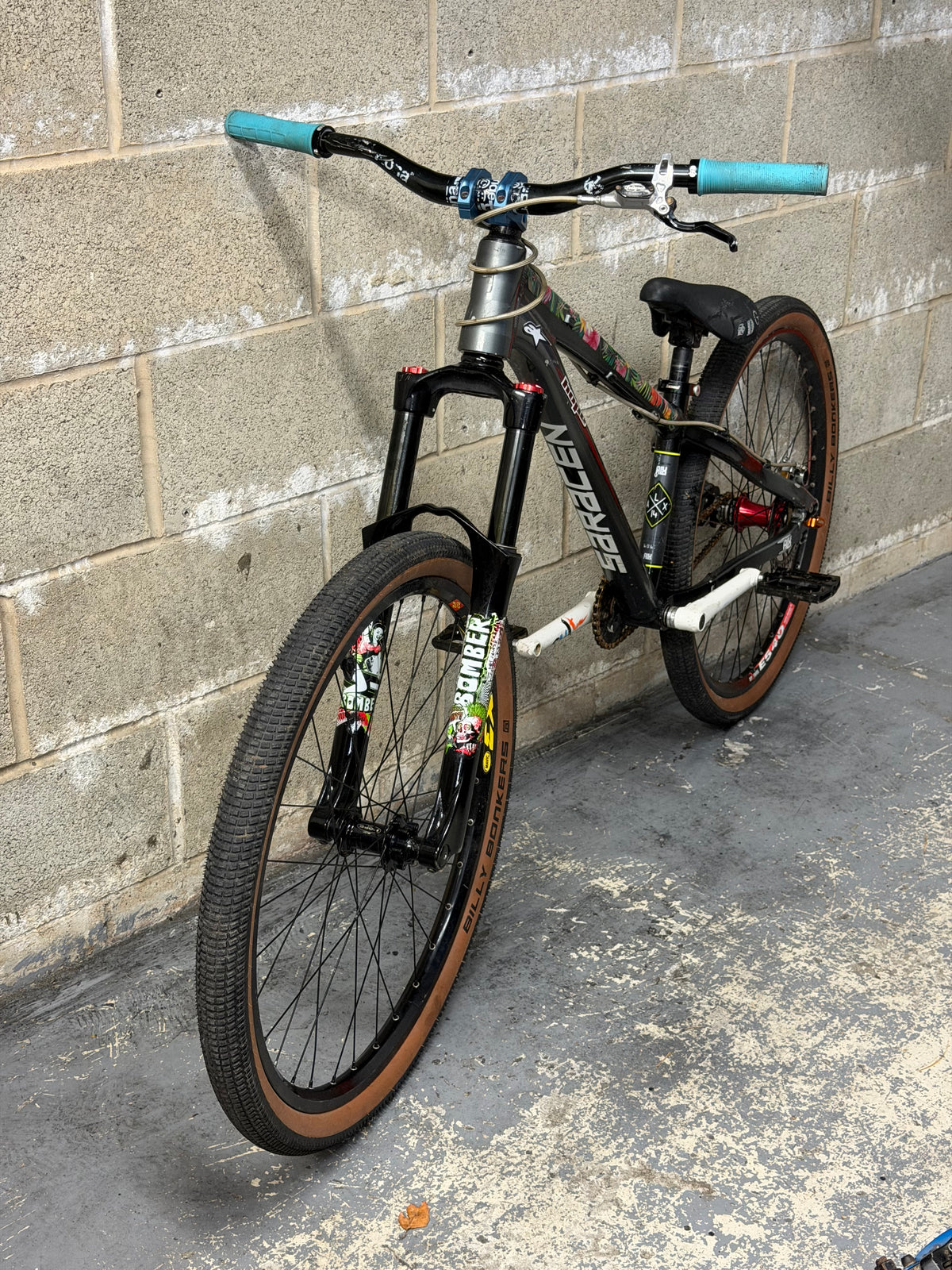 Custom Saracen Dirt Jump Bike 26”