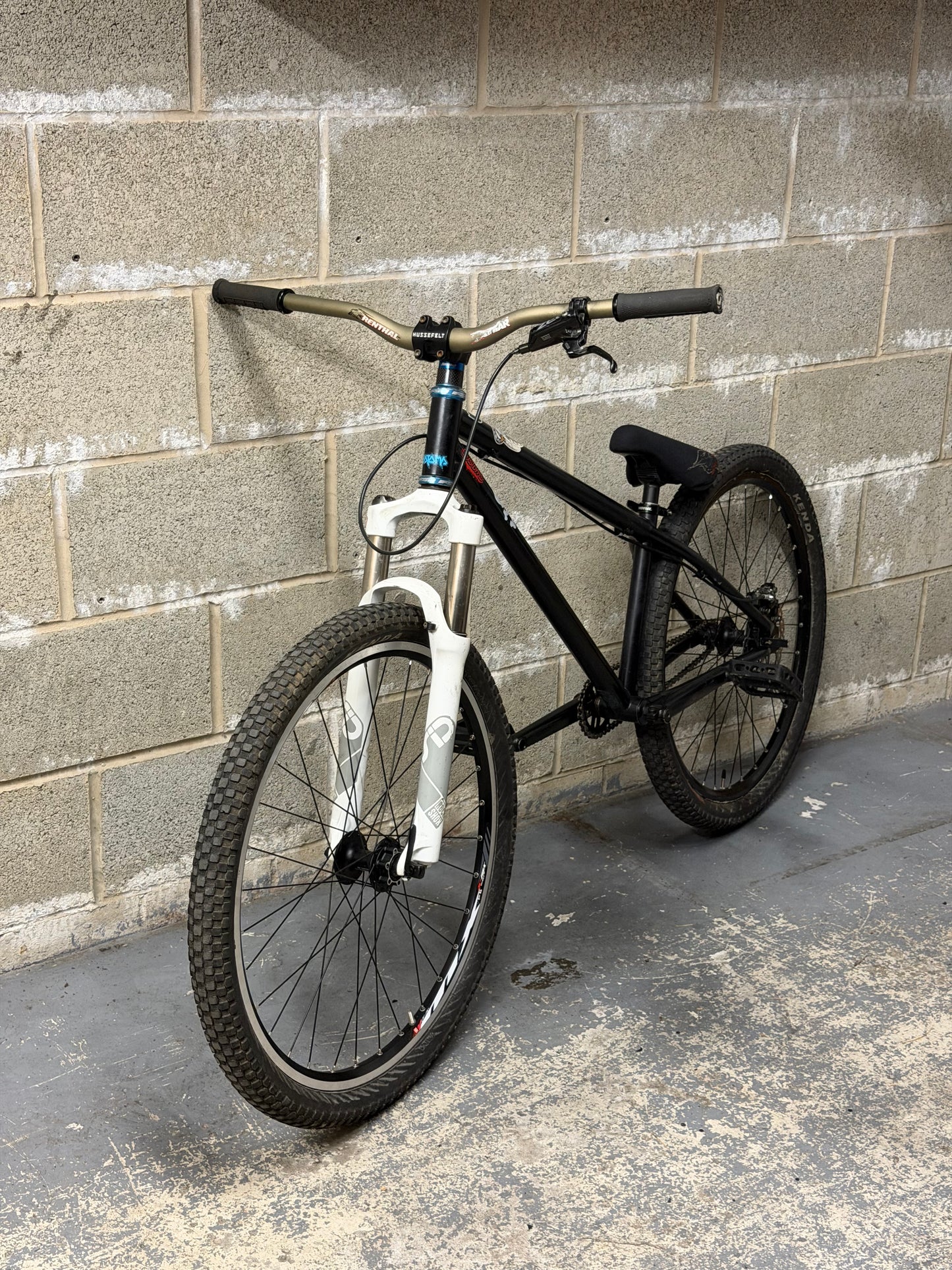 Custom Identiti Dirt Jump Bike 26”