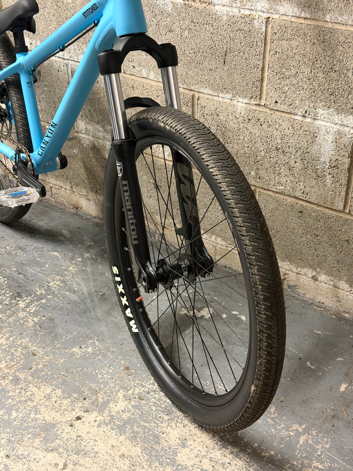 Custom Canyon Stitched 360 Dirt Jump Bike 26”