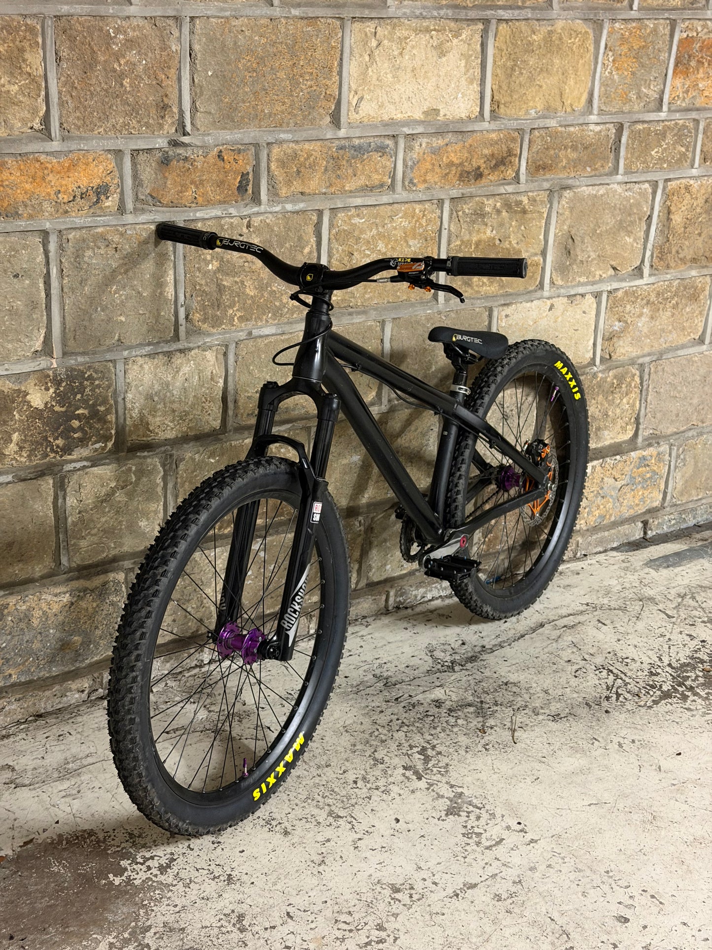 Custom Octane One Dirt Jump Bike 26”