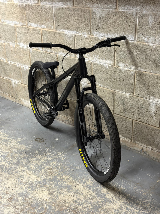 Airdrop Fade Stealth Series Ltd Edition Dirt Jump Bike 26”