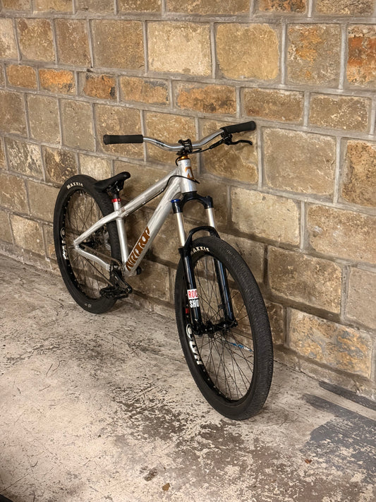 Custom Airdrop Fade Dirt Jump Bike 26”